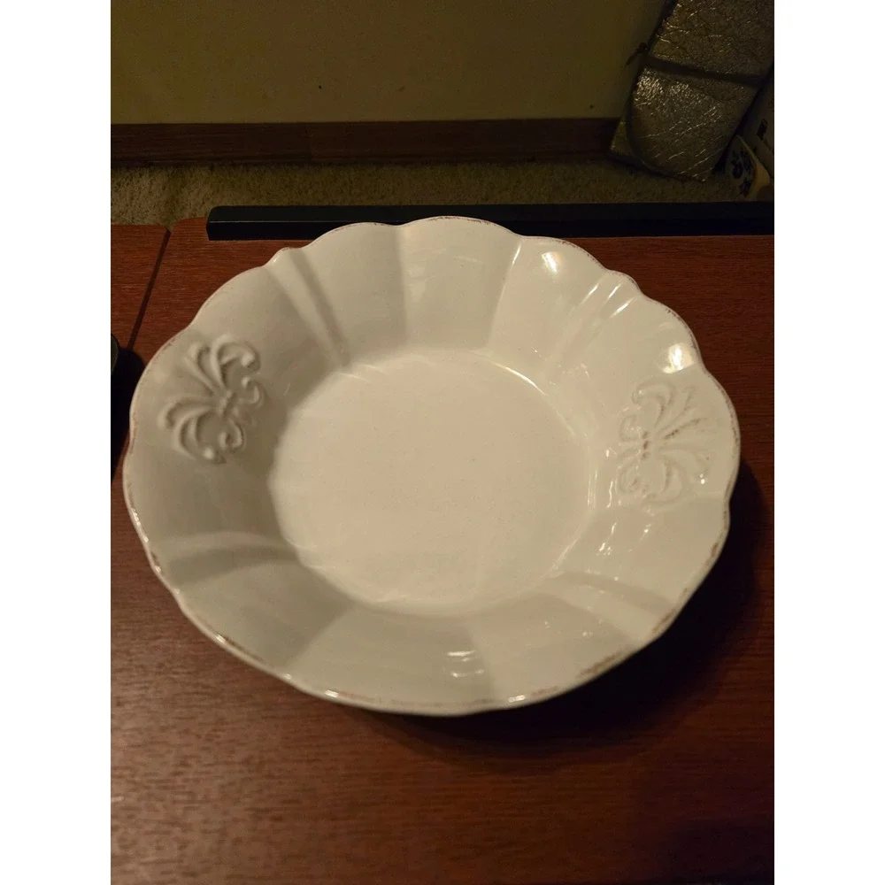 White Ceramic Scalloped Pasta‎ Bowl Fleur-de-Lis Embossed Farmhouse Decor